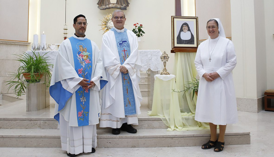 RELIQUIA DE SOR MARÍA TRONCATTI