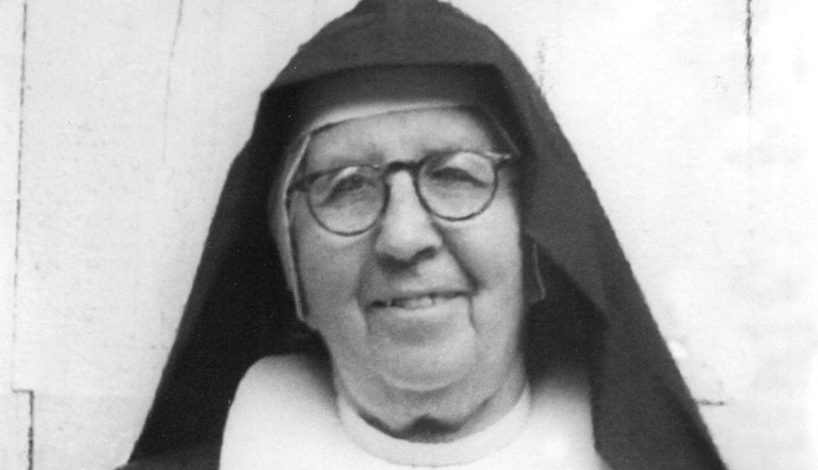 NOVENA A SOR MARÍA TRONCATTI