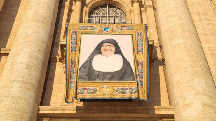 SANTA MARÍA TRONCATTI