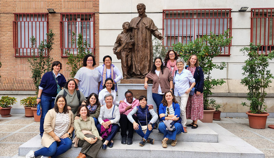 ENCUENTRO DE FMA HASTA 18 AÑOS DE PROFESIÓN