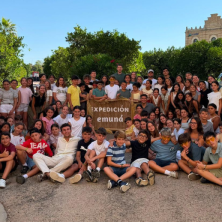 UN CAMPAMENTO EN BUSCA DE LO ESENCIAL