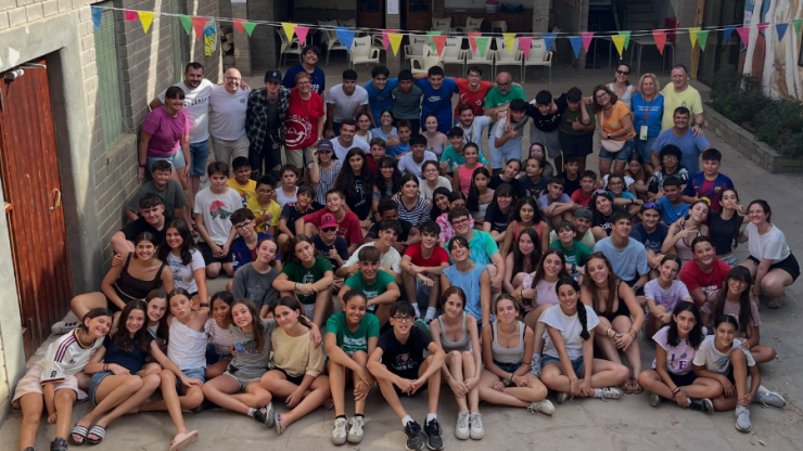 DIOS NOS INVITA AL CAMPAMENTO