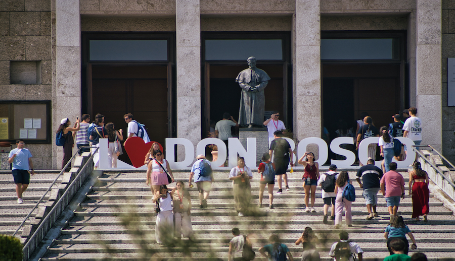COLLE DON BOSCO: CONECTAR CON LAS RAÍCES