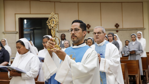 250930-Reliquia-Sor-Maria-Troncatti-1